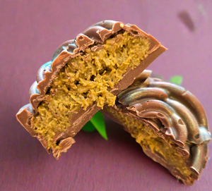 Dubai Pistachio Knafeh Chocolate Roses