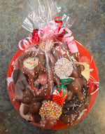 Load image into Gallery viewer, Beary Sweet Valentine's Chocolate Tray
