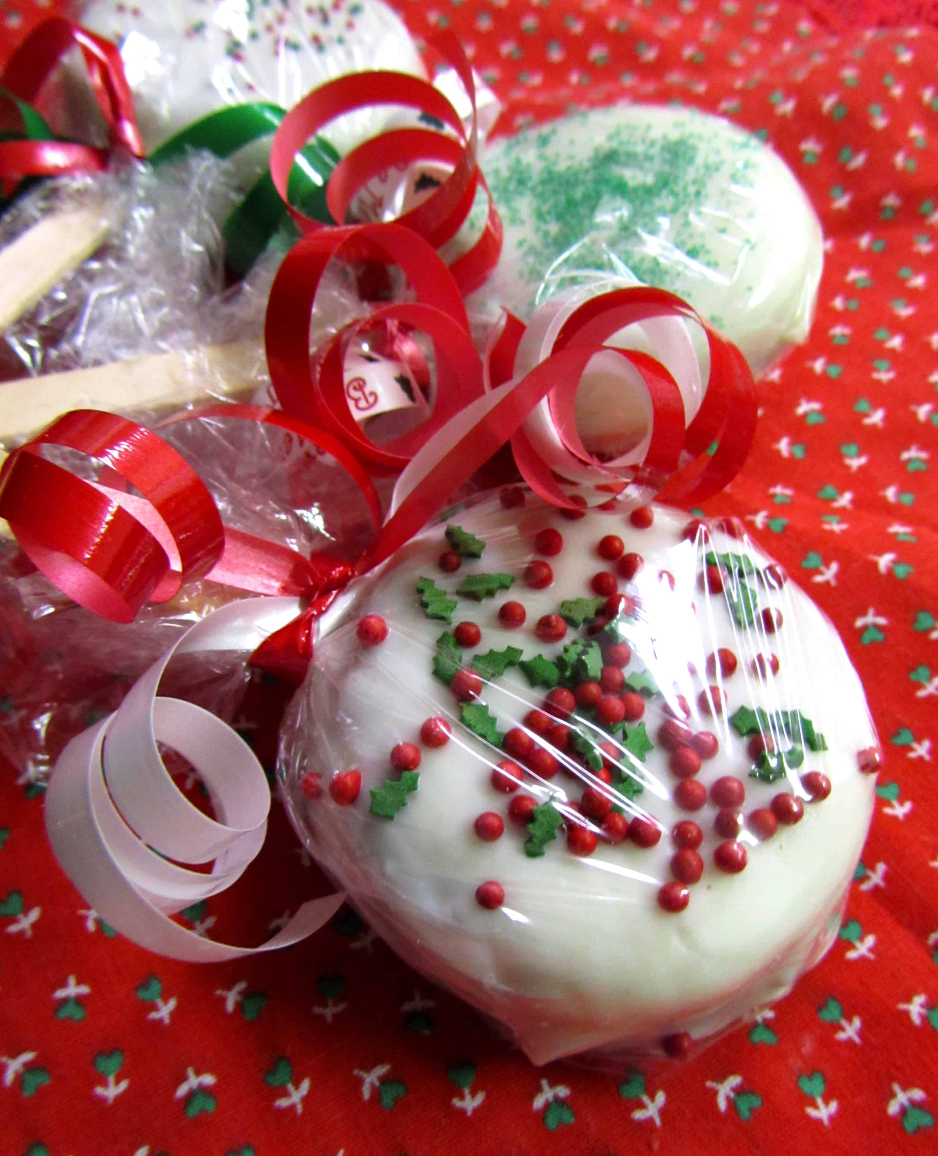 Christmas Oreo Pops